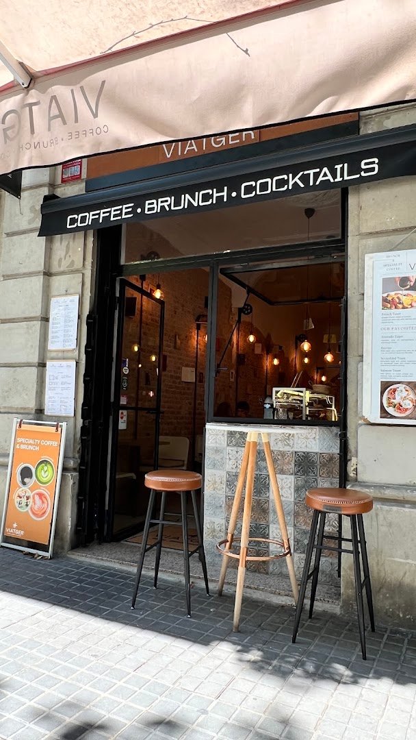 Viatger Café Brunch specialty coffee shop in Barcelona - photo 5