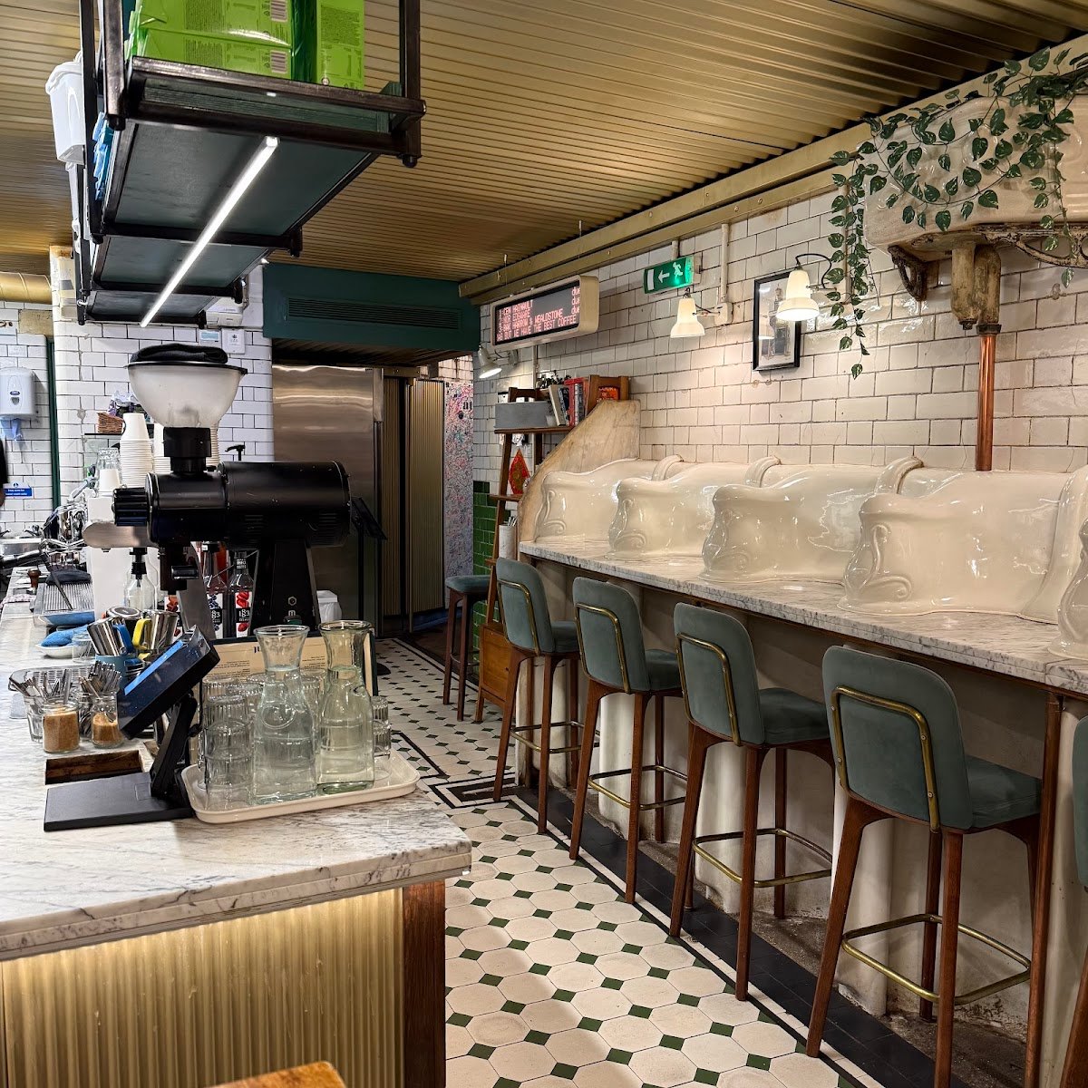 Attendant Coffee Roasters | Fitzrovia specialty coffee shop in London - photo 3