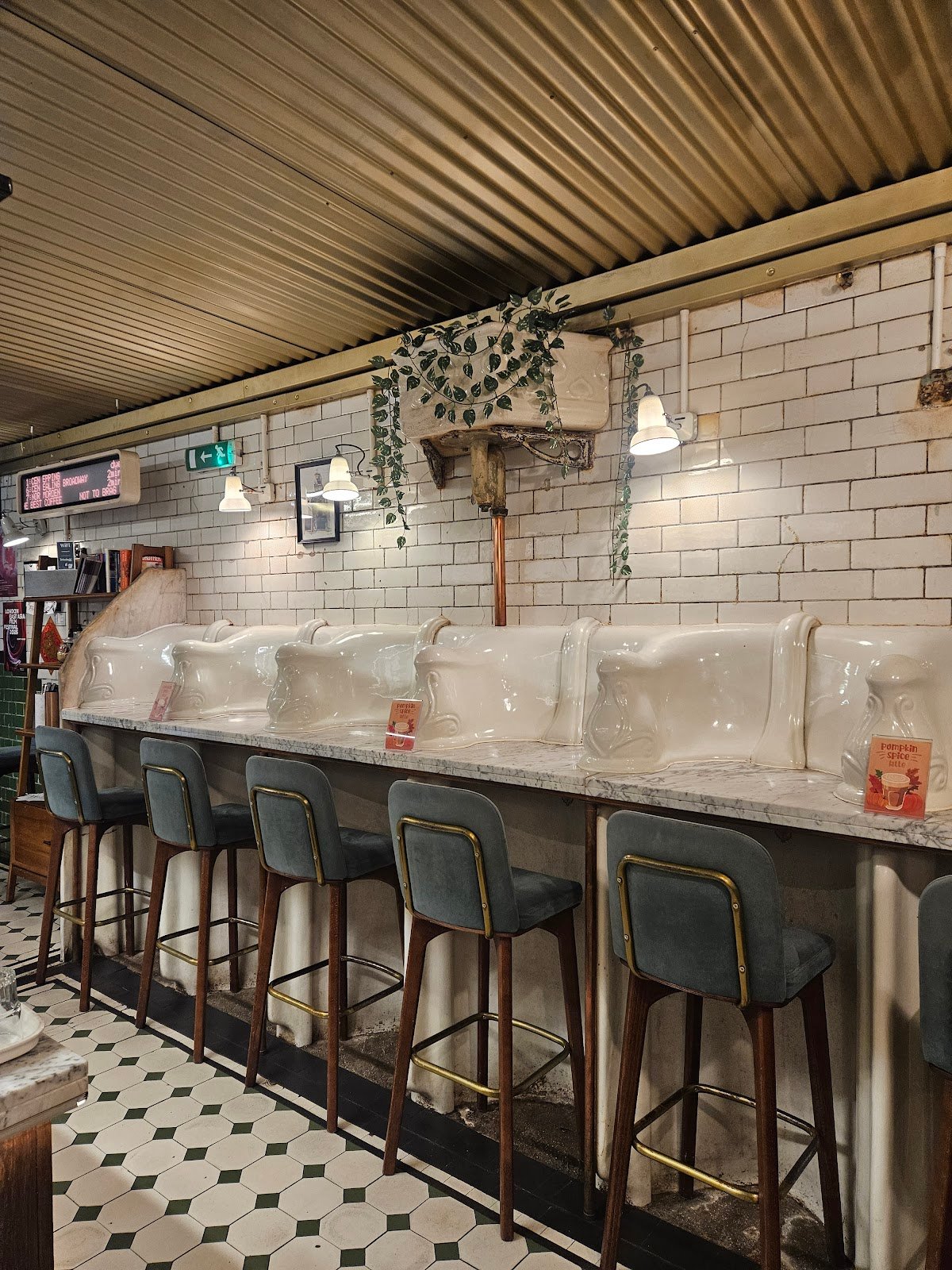 Attendant Coffee Roasters | Fitzrovia specialty coffee shop in London - photo 8