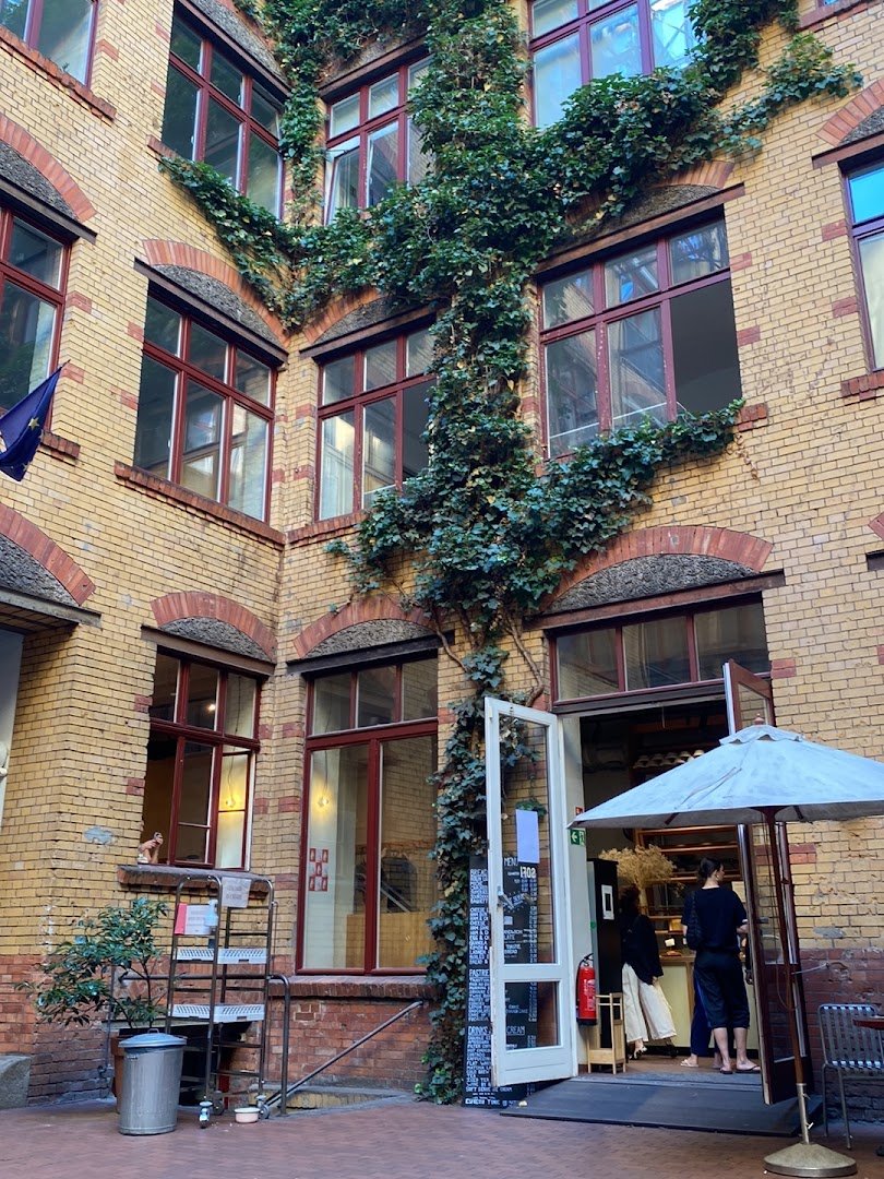 SOFI specialty coffee shop in Berlin - photo 2