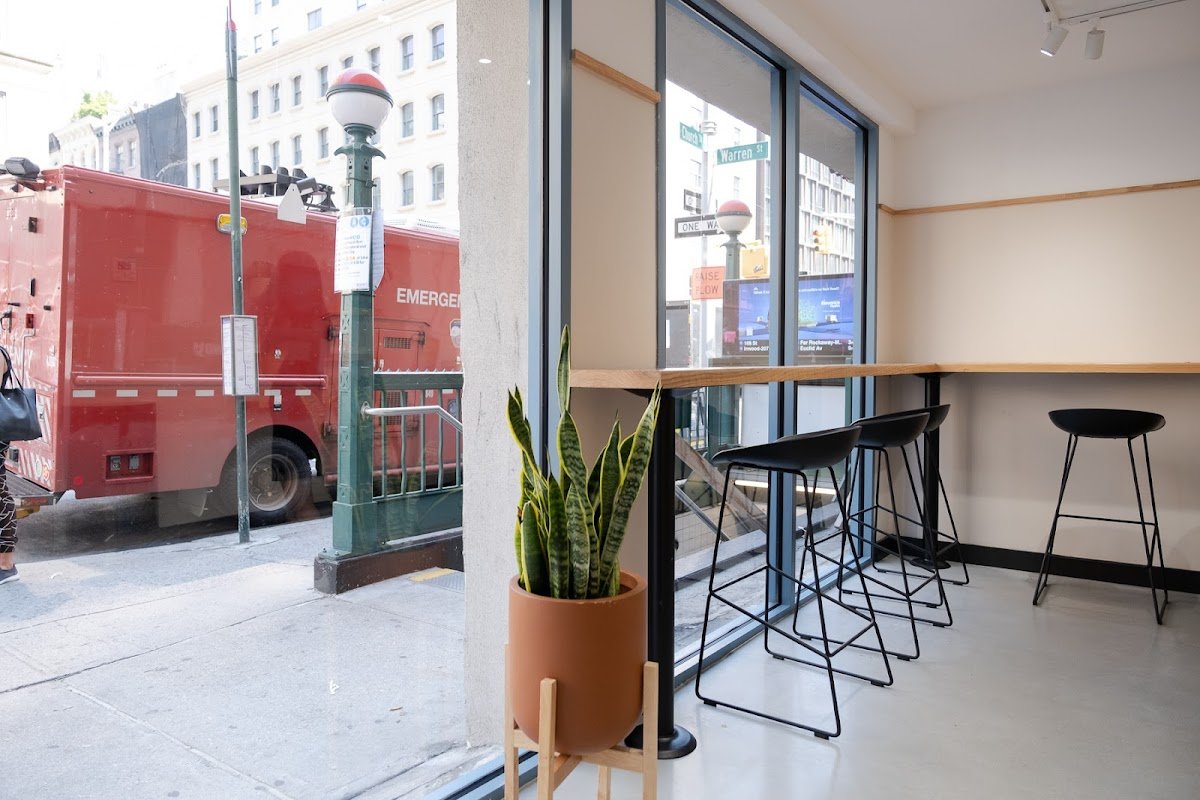 Blank Street specialty coffee shop in New York - photo 7