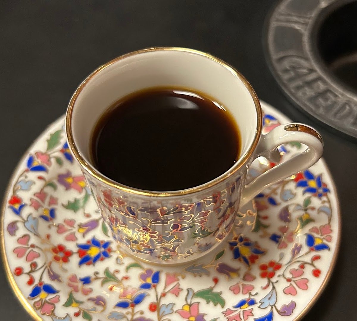 Coffee at Cafe de l'ambre, specialty coffee shop in Tokyo