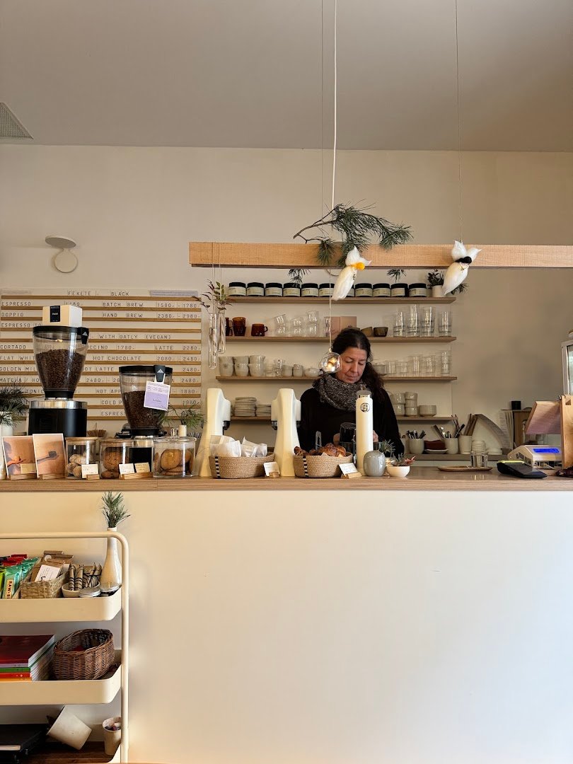 4minutes cafe specialty coffee shop in Budapest - photo 10