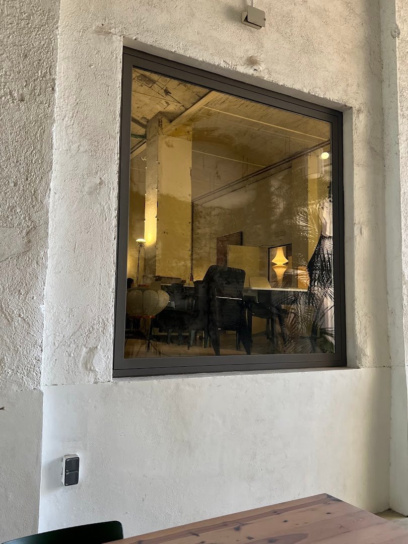 Skye Coffee Co. specialty coffee shop in Barcelona - photo 11