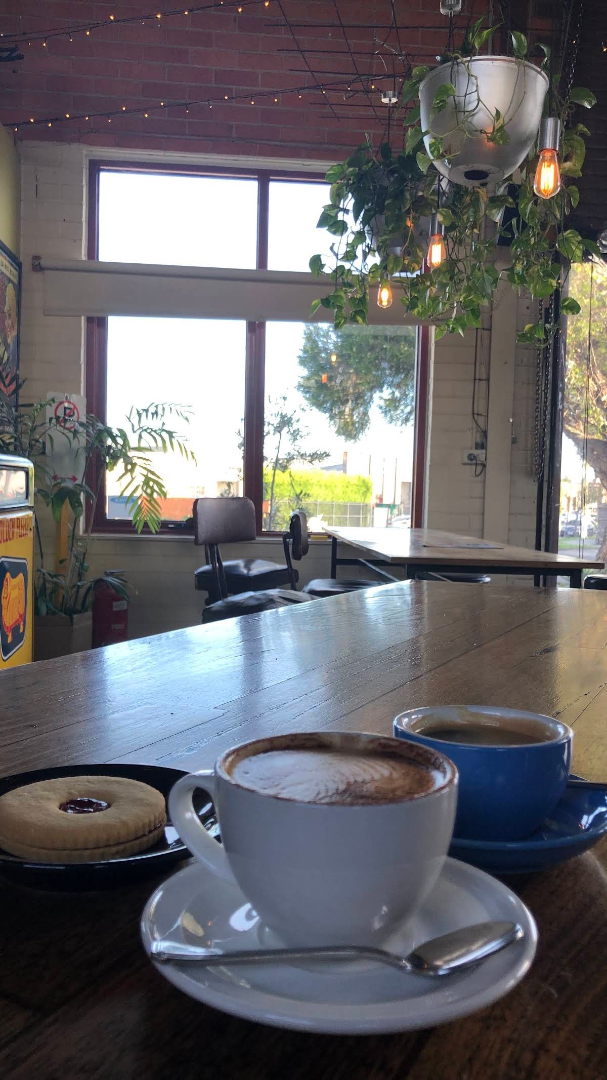 Batch Coffee Roasters specialty coffee shop in Melbourne - photo 12