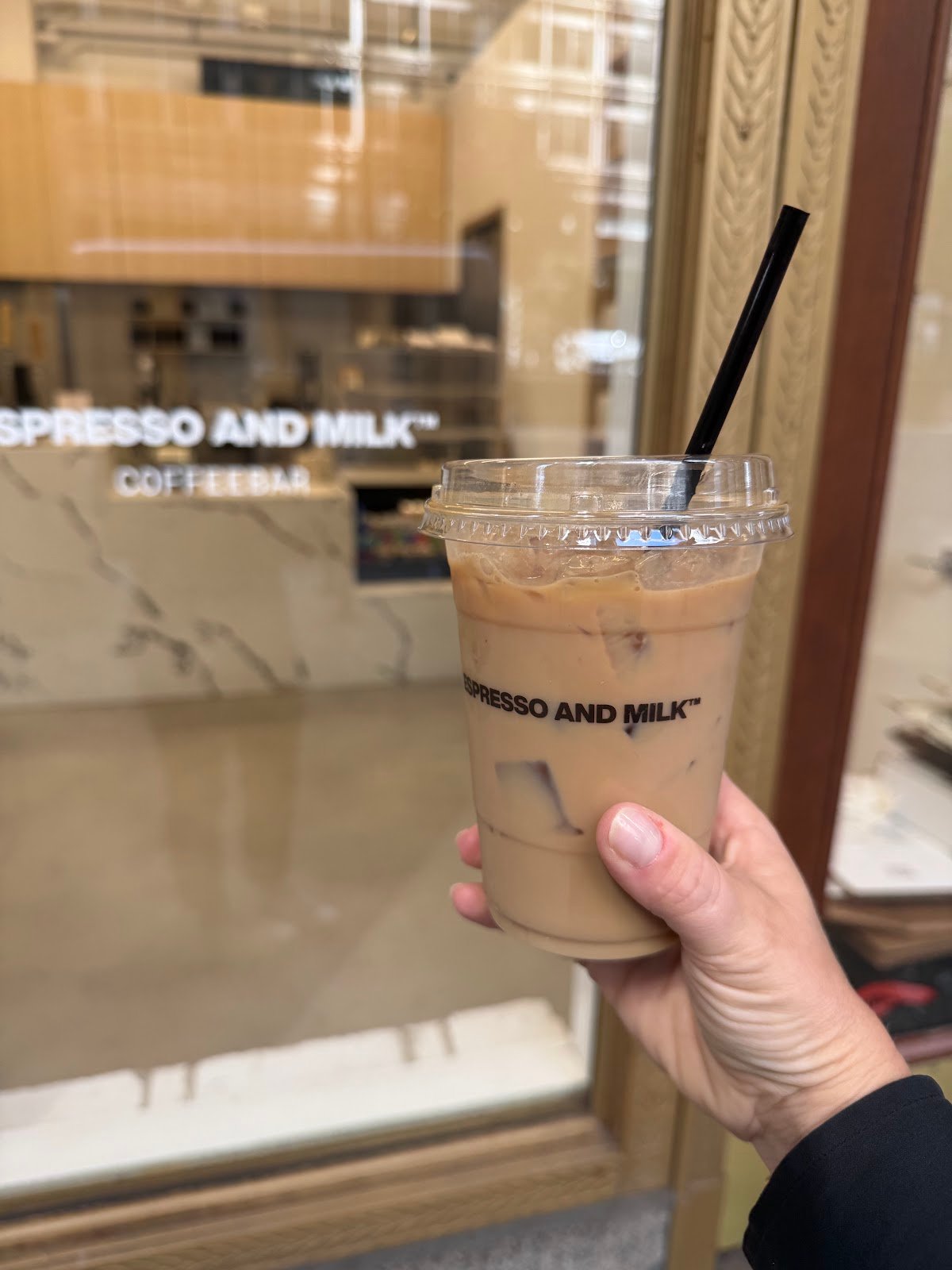 ESPRESSO AND MILK specialty coffee shop in Chicago - photo 5