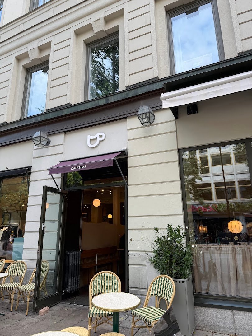 Storefront of Café Pascal - Östermalm, specialty coffee shop in Stockholm