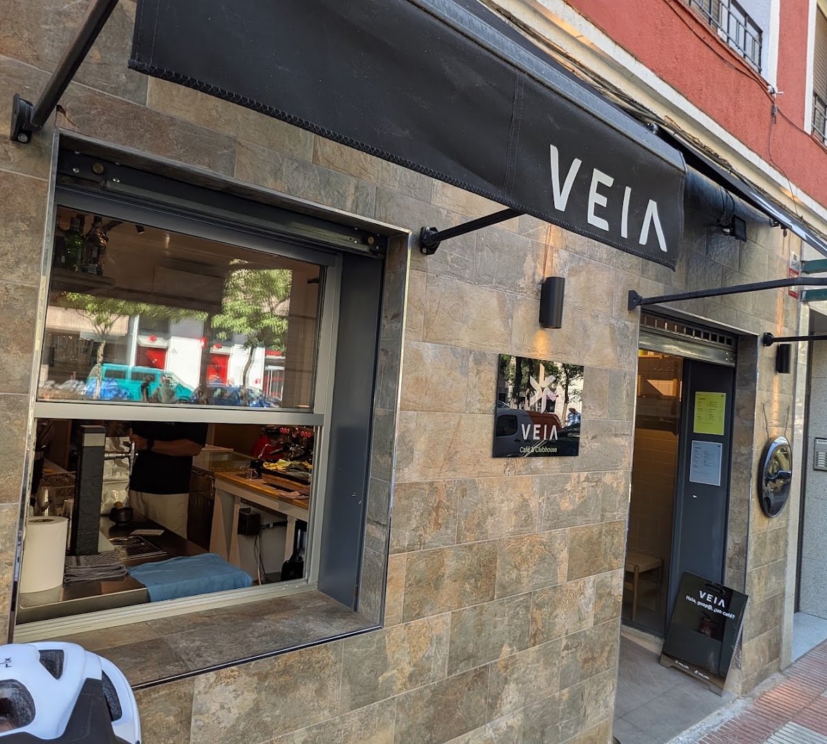 VEIA Café & Clubhouse specialty coffee shop in Madrid - photo 4