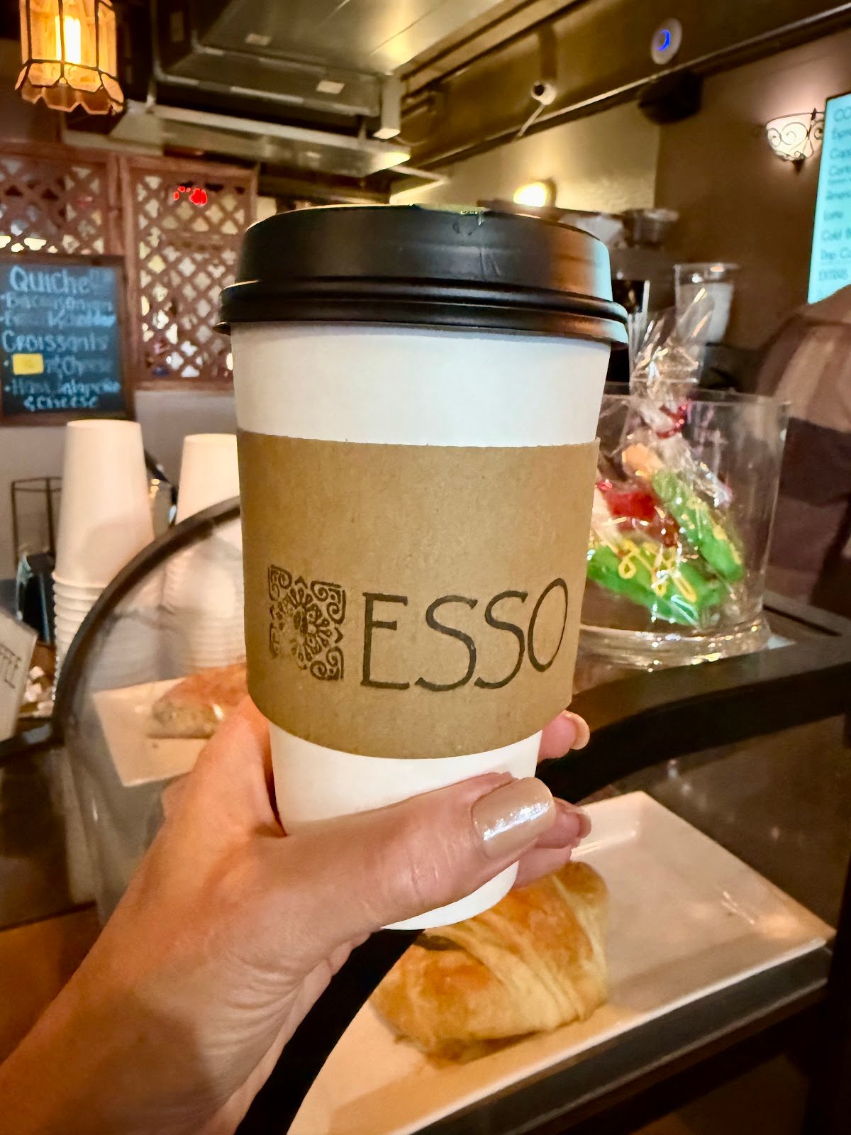 Esso Coffeehouse specialty coffee shop in Phoenix - photo 7