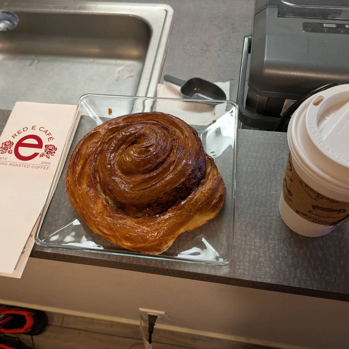 red e café roasters specialty coffee shop in Portland - photo 6