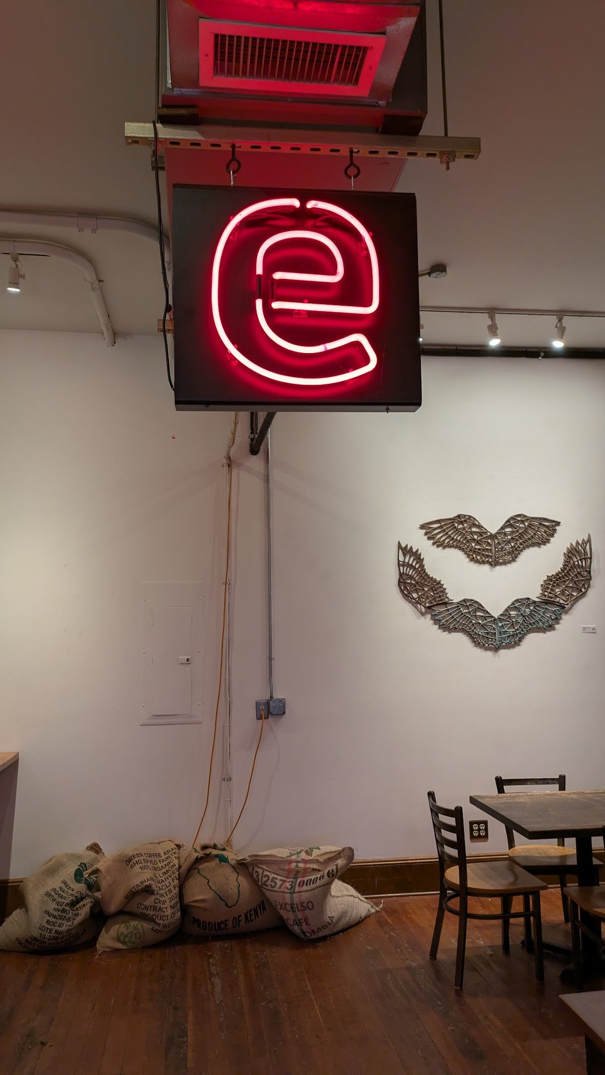 red e café roasters specialty coffee shop in Portland - photo 10