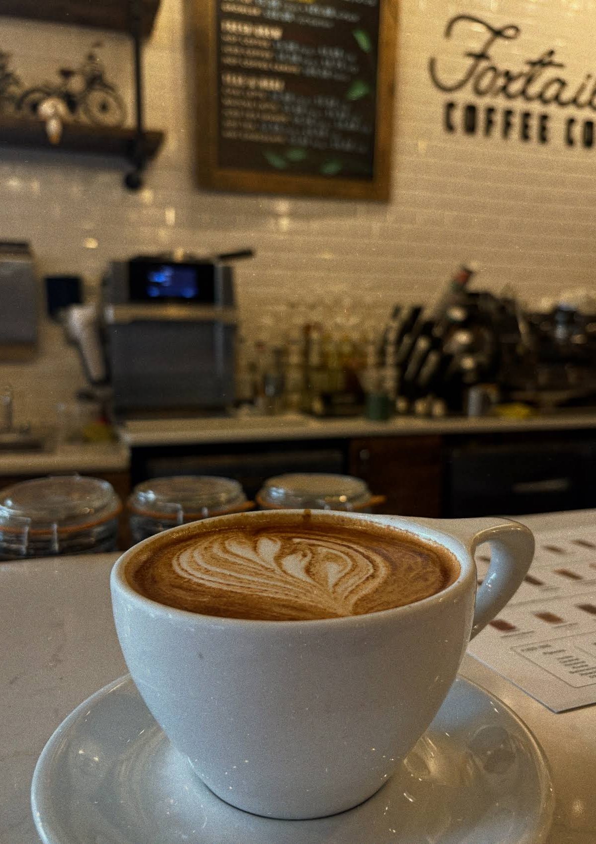 Foxtail Coffee & Kelly’s Ice Cream - Hunters Creek (with drive-thru) specialty coffee shop in Orlando - photo 11