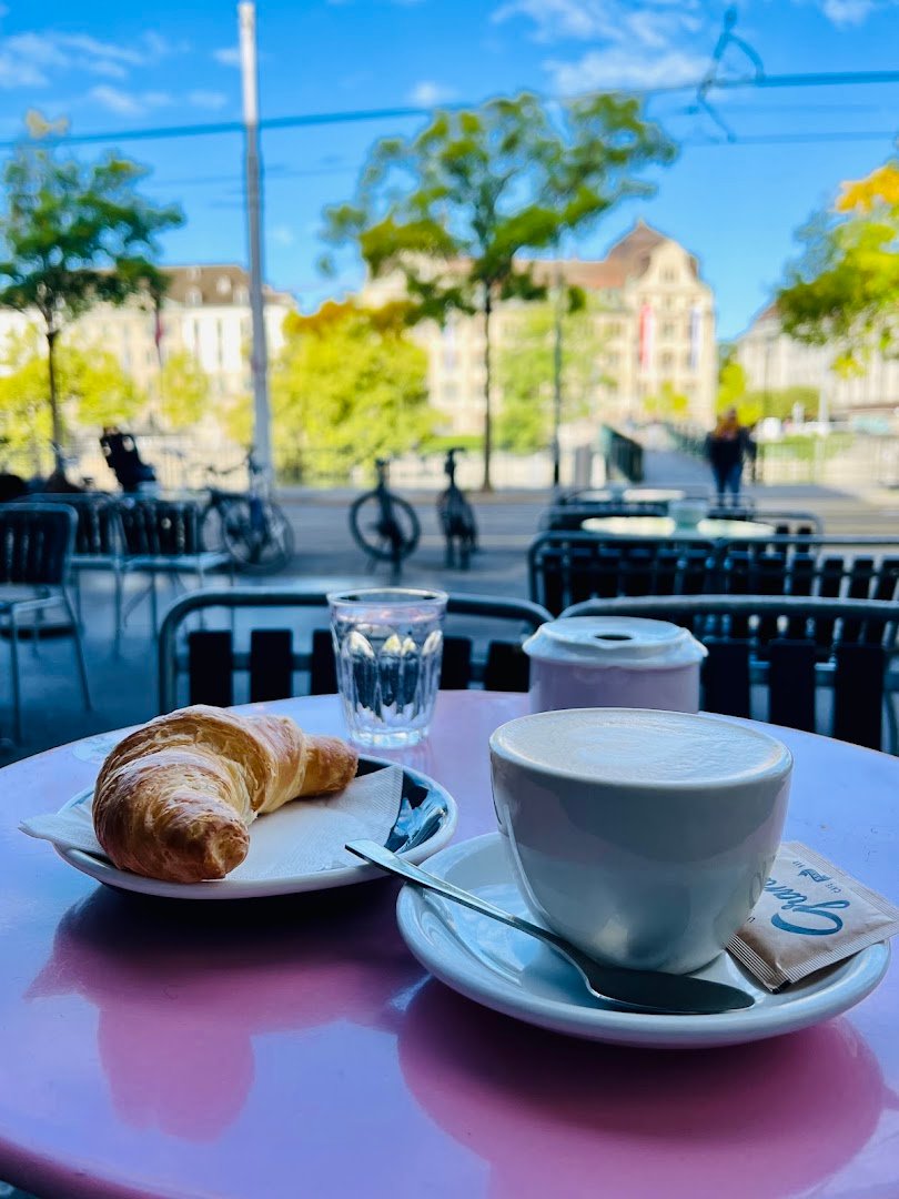Coffee at Grande Café & Bar, specialty coffee shop in Zurich