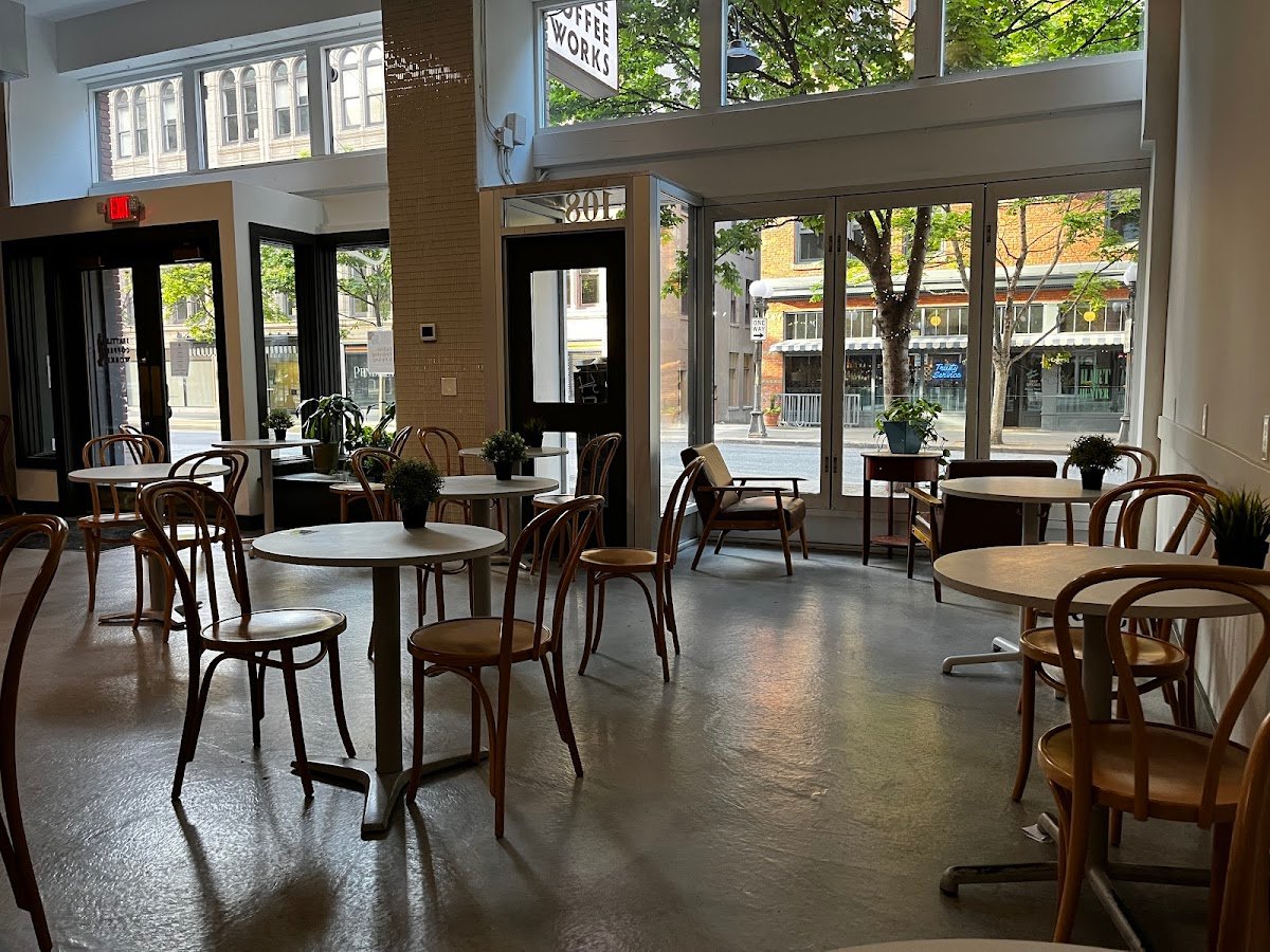 Victrola Coffee Roasters specialty coffee shop in Seattle - photo 2