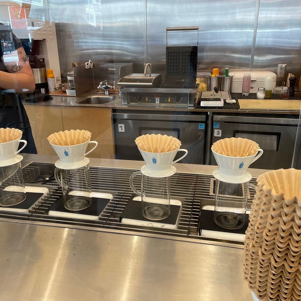 Blue Bottle Coffee specialty coffee shop in San Francisco - photo 5