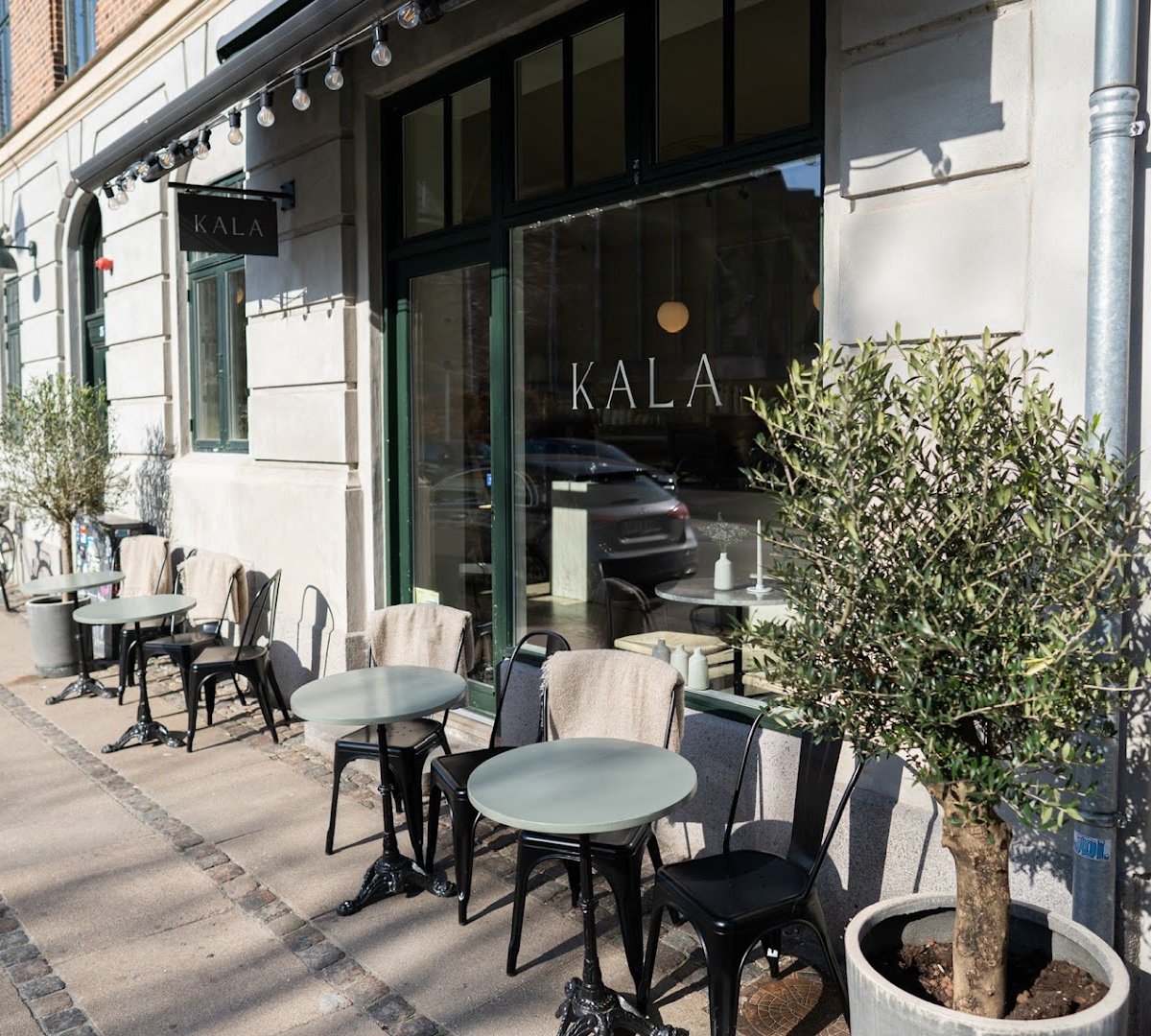 KALA specialty coffee shop in Copenhagen - photo 3