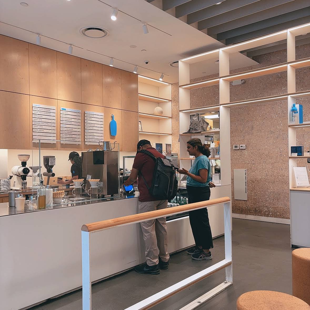 Blue Bottle Coffee specialty coffee shop in New York - photo 7