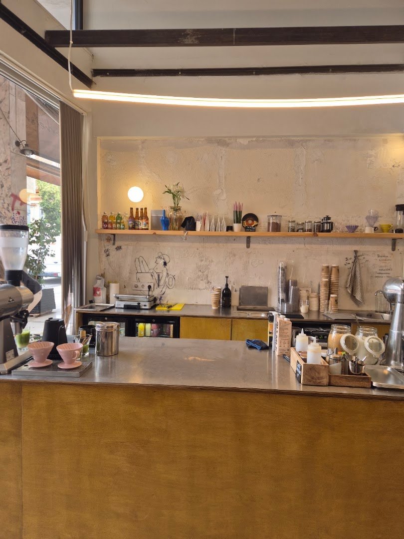 Interior of Boken Athens, specialty coffee shop in Athens