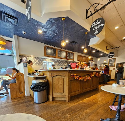 Summer Moon Coffee specialty coffee shop in Austin - photo 12