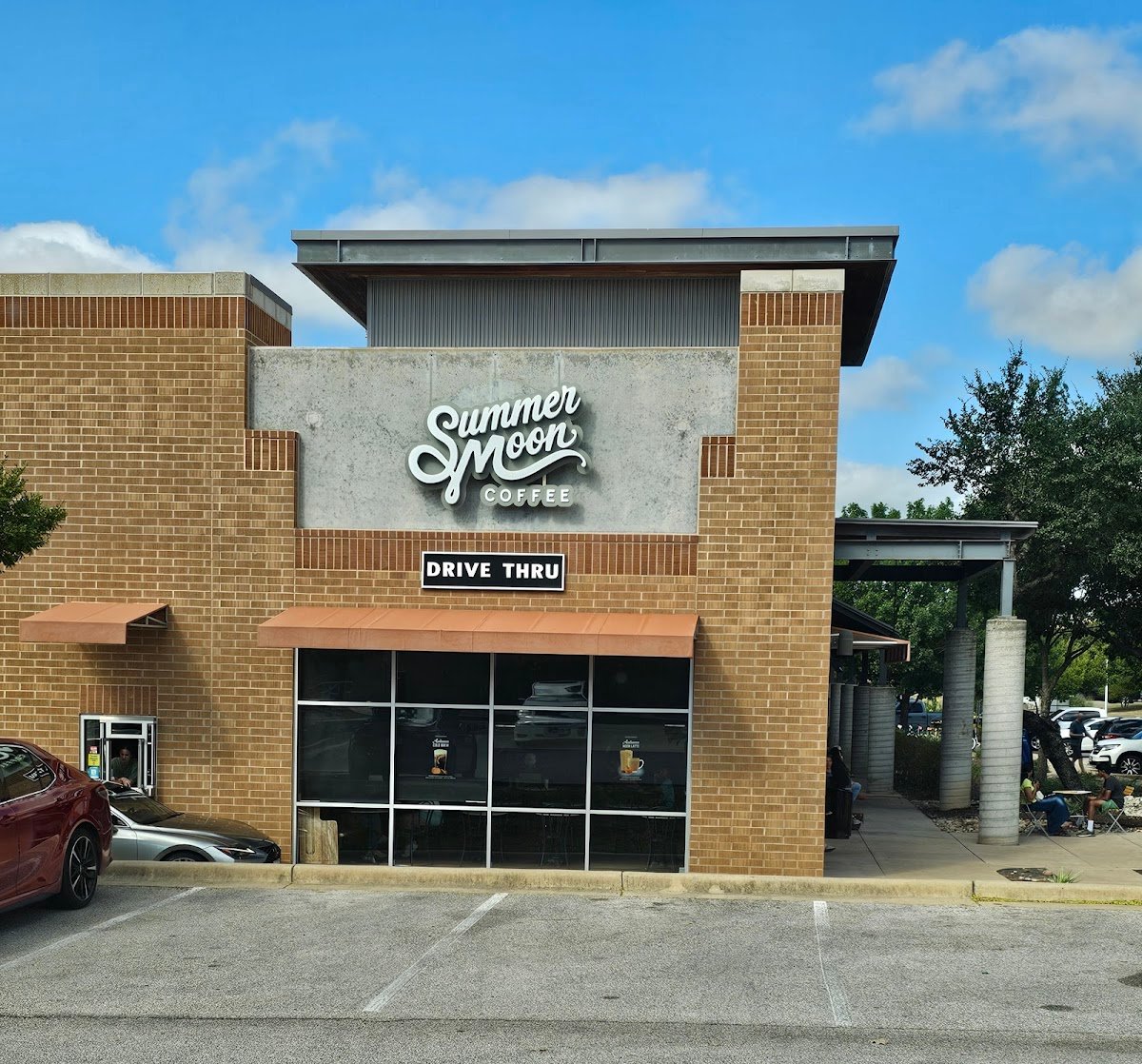 Summer Moon Coffee specialty coffee shop in Austin - photo 4