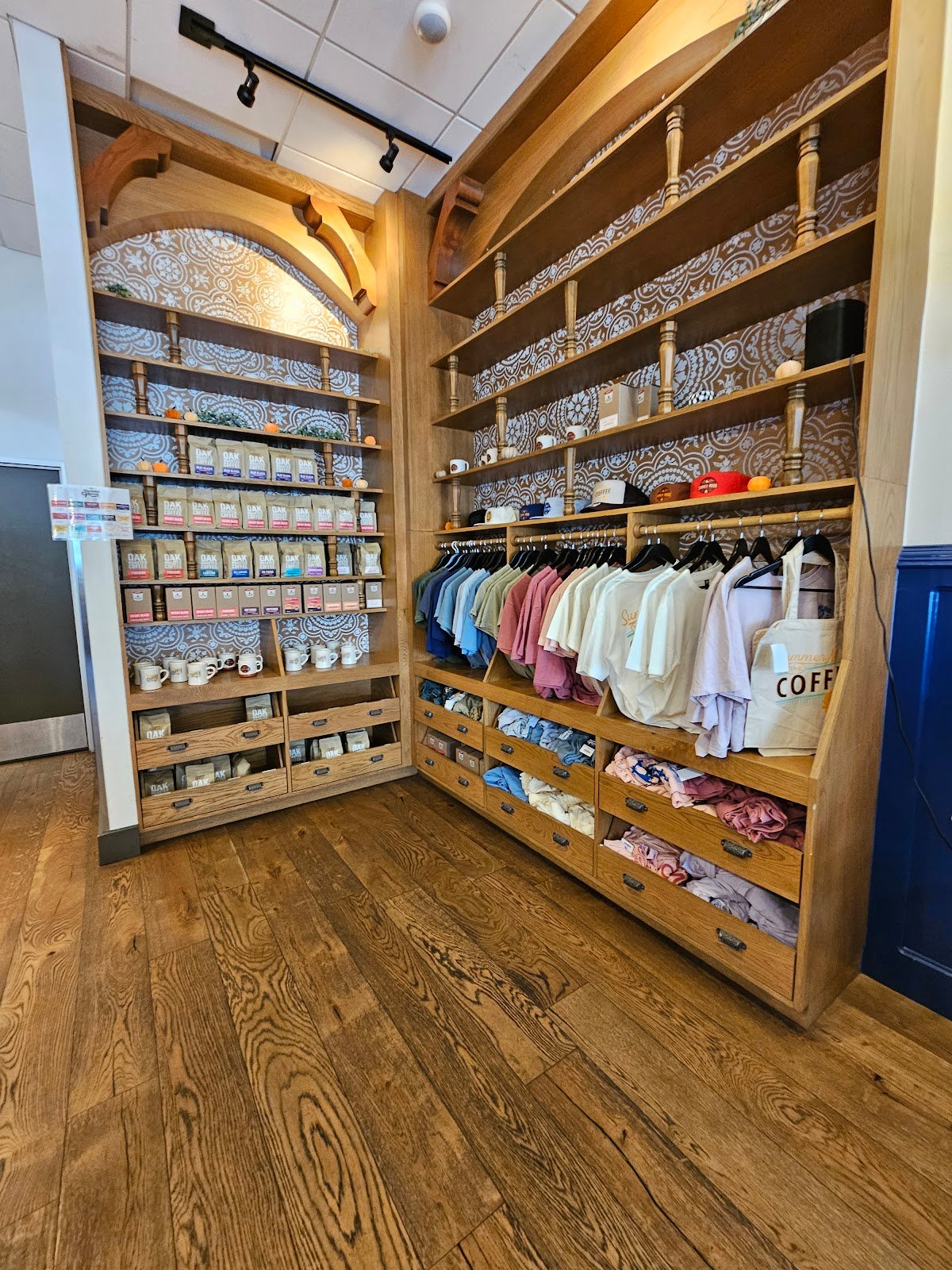 Summer Moon Coffee specialty coffee shop in Austin - photo 6