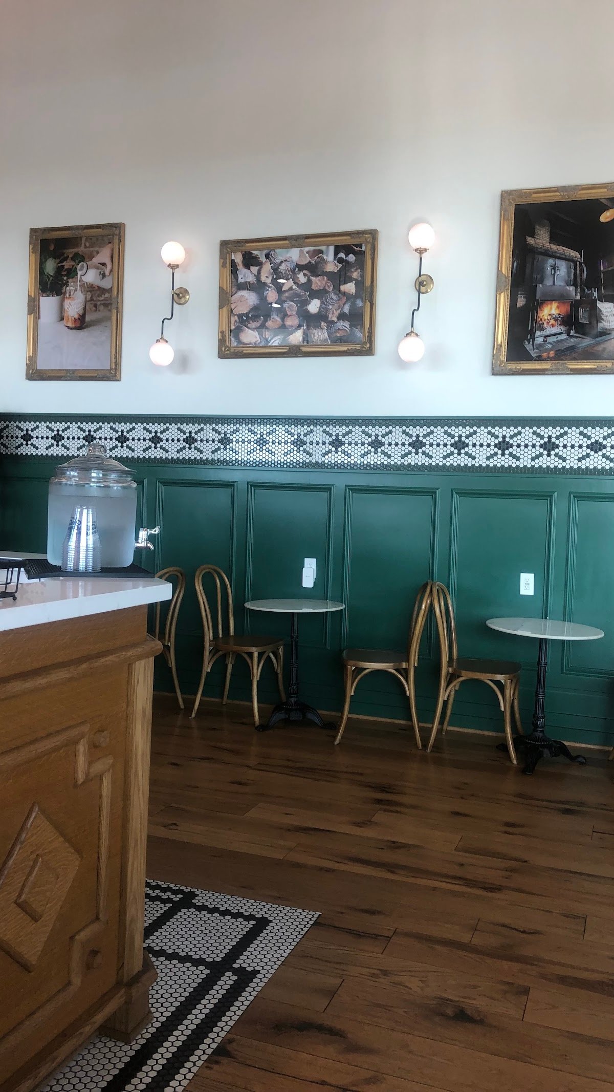 Summer Moon Coffee specialty coffee shop in Austin - photo 10