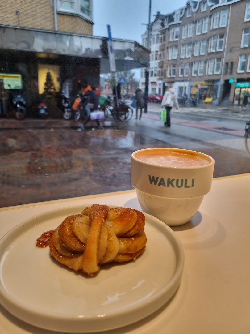 Wakuli specialty coffee bar specialty coffee shop in Amsterdam - photo 11