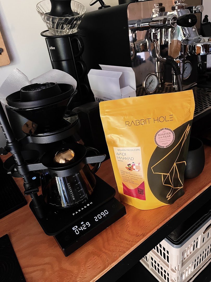 Interior of Rabbit Hole Roasters, specialty coffee shop in Montreal