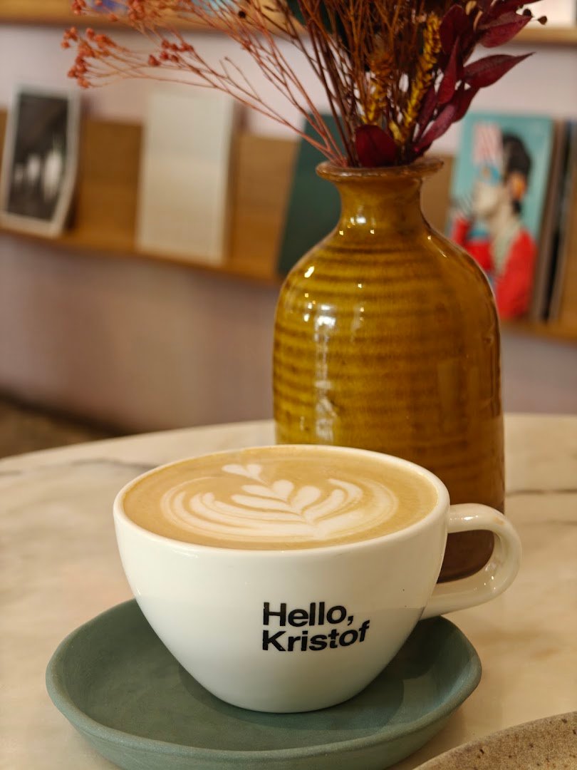 Coffee at Hello, Kristof, specialty coffee shop in Lisbon