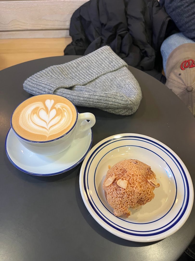 Sophomore Coffee specialty coffee shop in Baltimore - photo 2