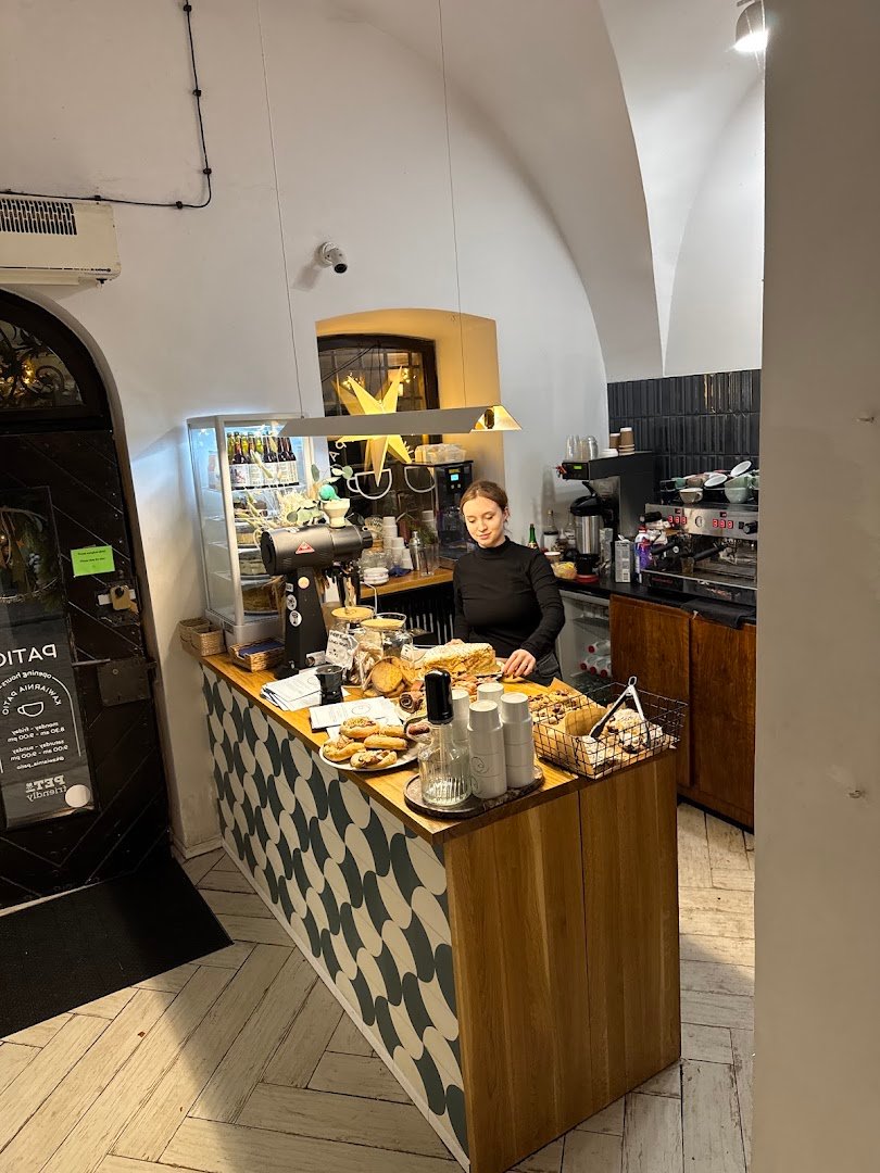 Interior of Kawiarnia Patio, specialty coffee shop in Warsaw