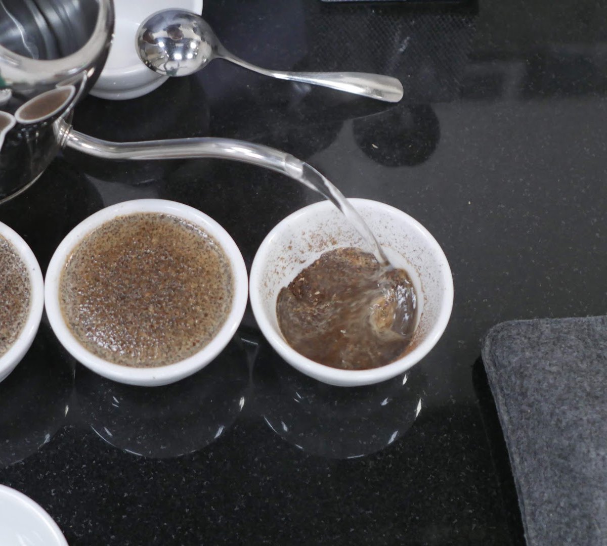 Coffee at Per'La Coffee, specialty coffee shop in Miami