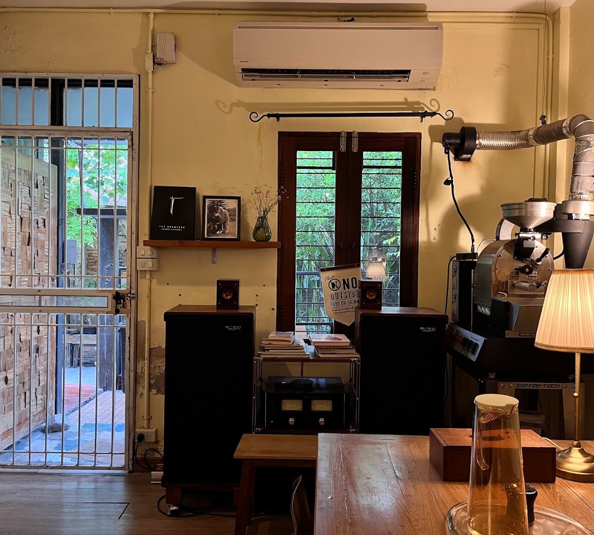 Pobnar specialty coffee & roastery specialty coffee shop in Bangkok - photo 5