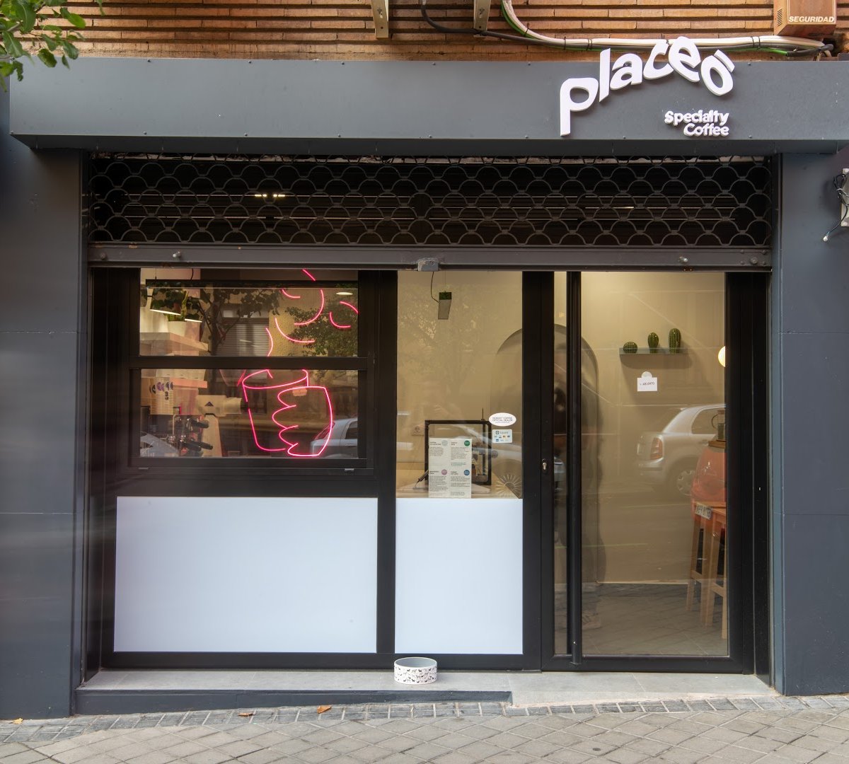 Placeo - Café de Especialidad - Alonso Cano specialty coffee shop in Madrid - photo 4