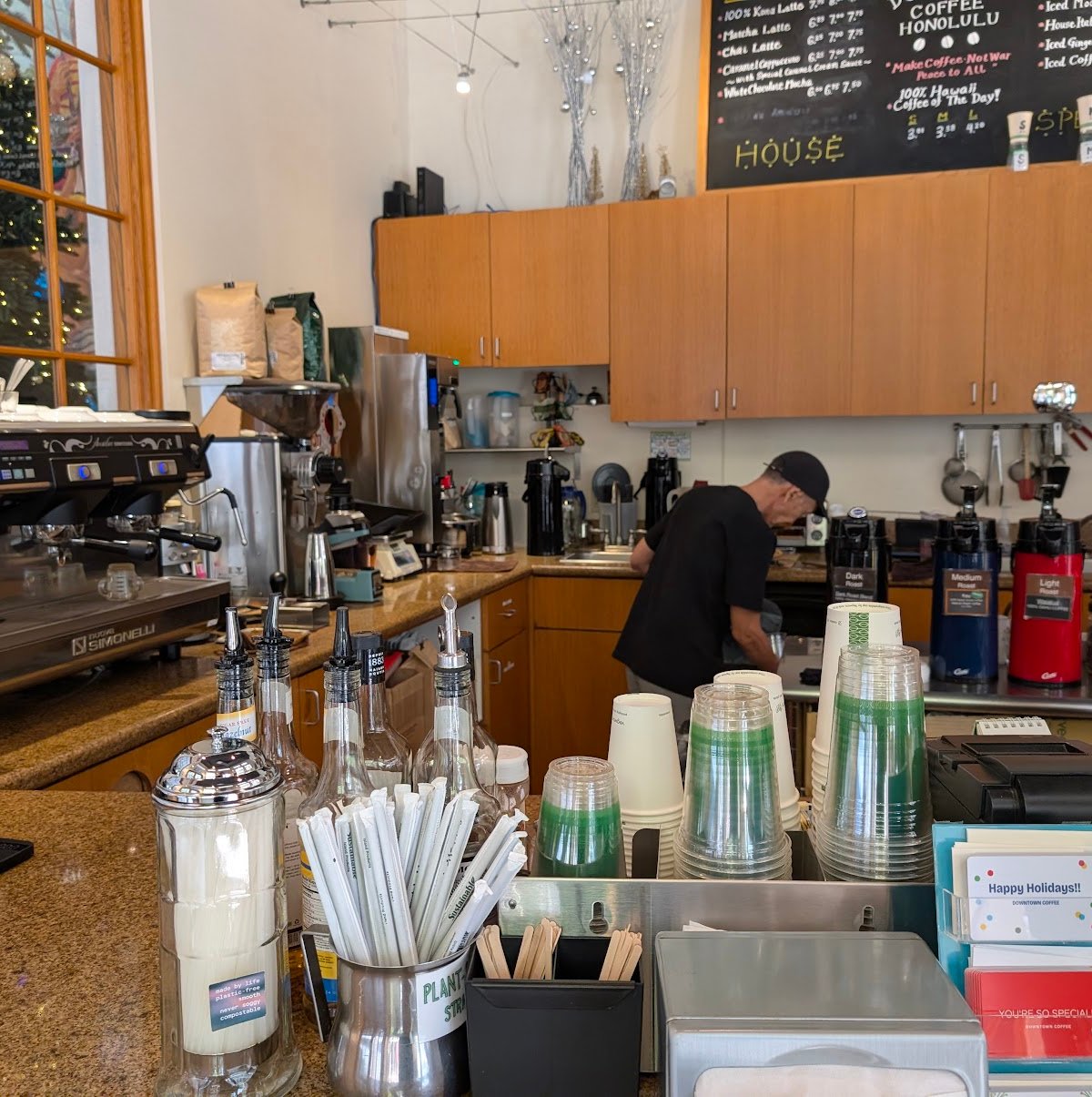 Downtown Coffee Honolulu specialty coffee shop in Honolulu - photo 9