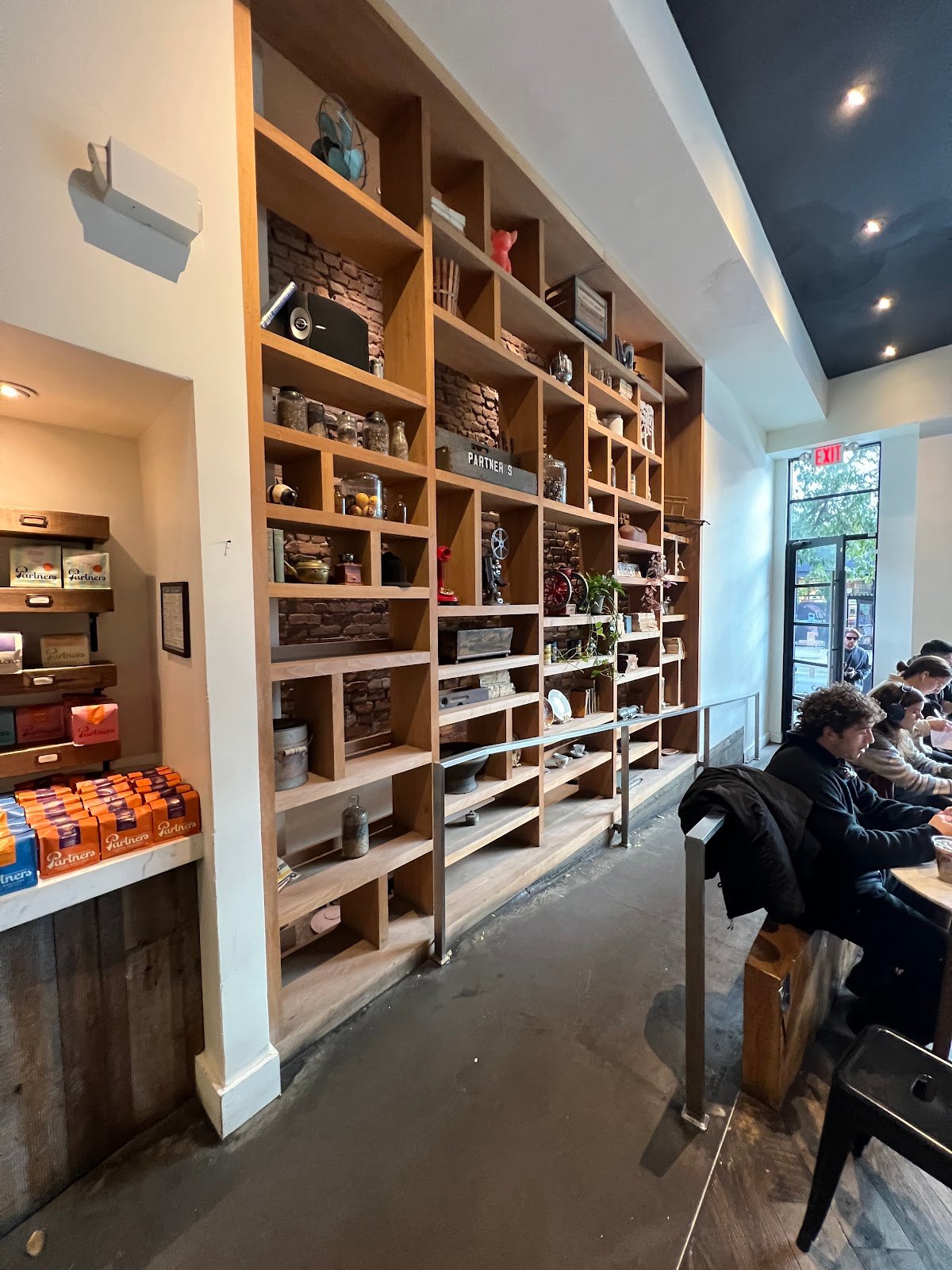 Partners Coffee — Cafe & Roastery specialty coffee shop in New York - photo 5