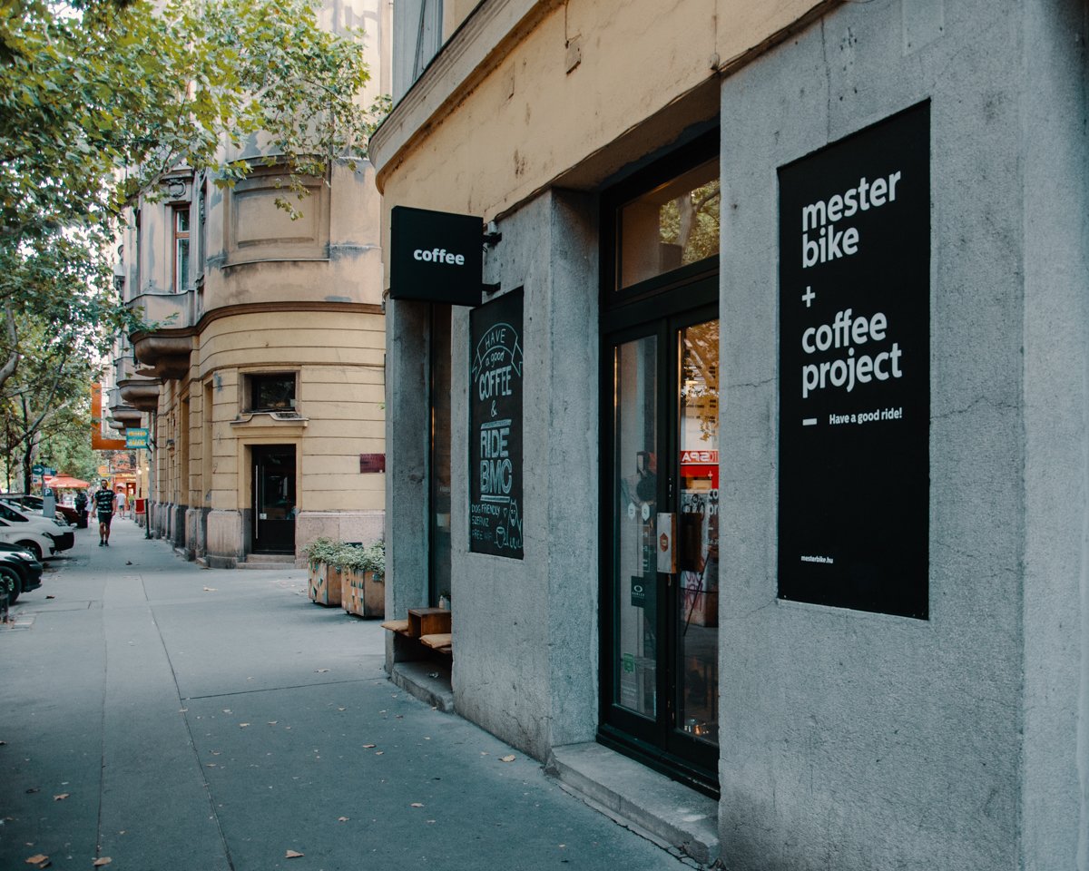 mester bike & coffee specialty coffee shop in Budapest - photo 8