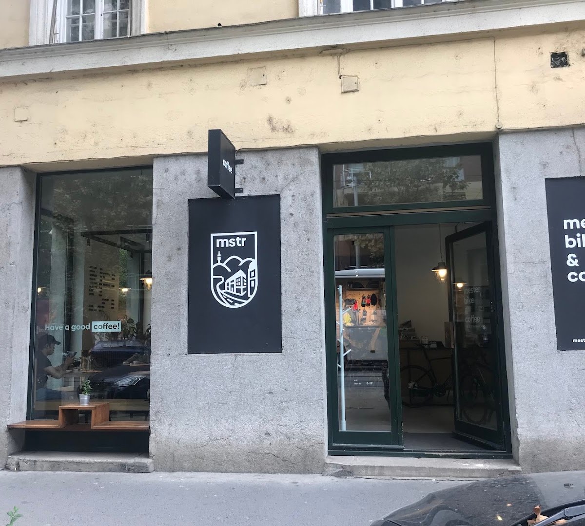 mester bike & coffee specialty coffee shop in Budapest - photo 9