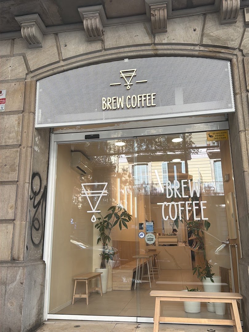 Brew Coffee Urquinaona specialty coffee shop in Barcelona - photo 7