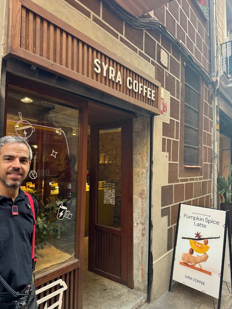 Syra Coffee - Born specialty coffee shop in Barcelona - photo 12