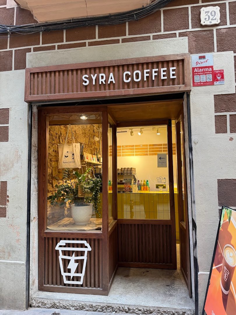Syra Coffee - Born specialty coffee shop in Barcelona - photo 2