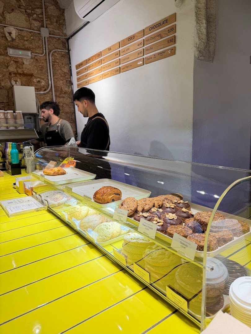 Syra Coffee - Born specialty coffee shop in Barcelona - photo 6