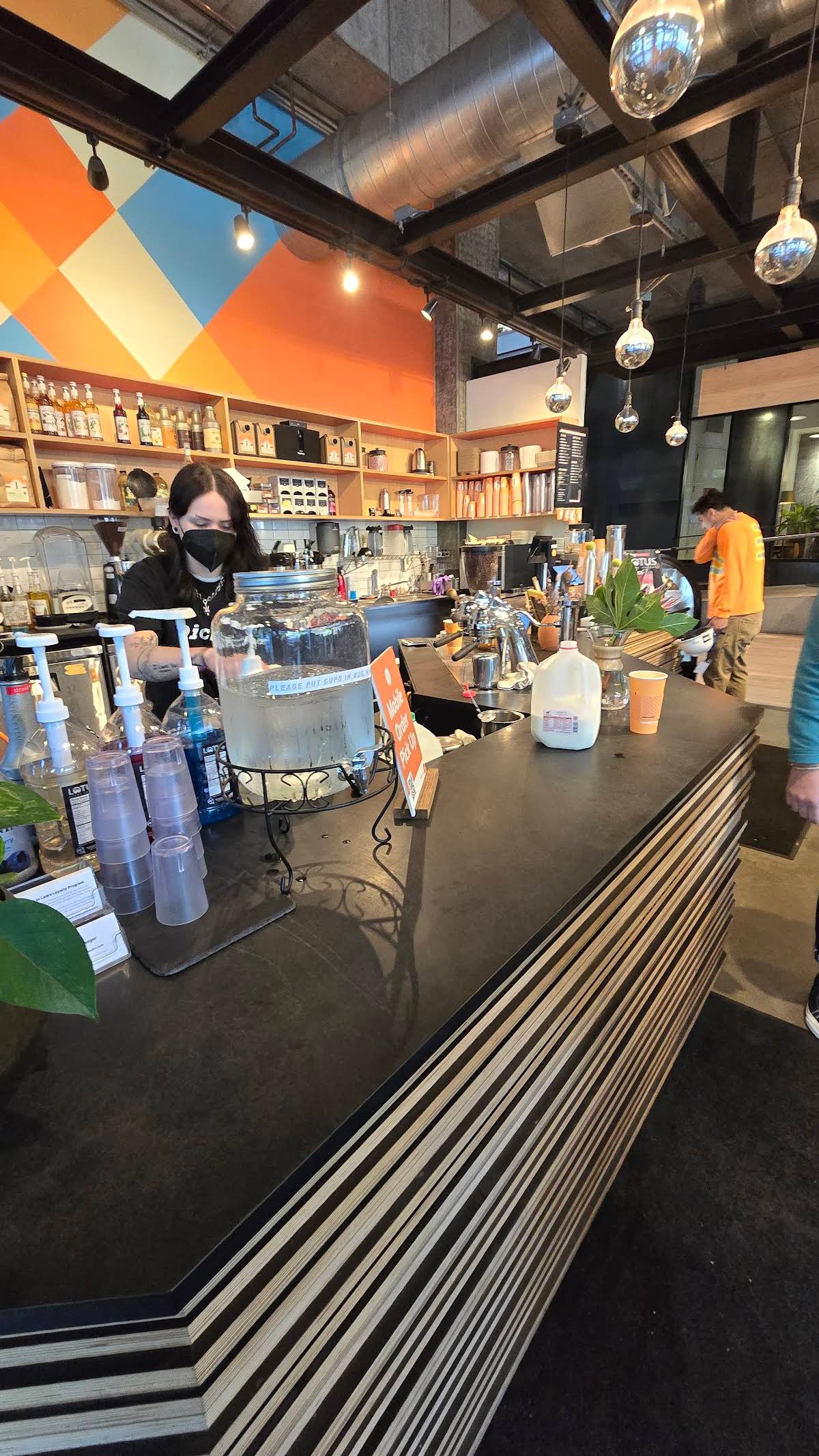 Caffe Ladro - South Lake Union Fairview specialty coffee shop in Seattle - photo 11