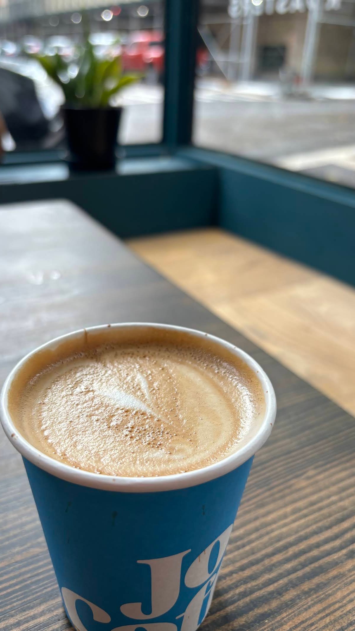 Joe Coffee Company: Brooklyn Heights specialty coffee shop in New York - photo 6