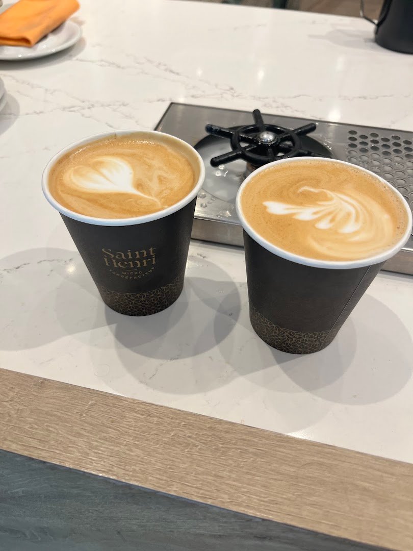Coffee at Café Saint-Henri (Verdun), specialty coffee shop in Montreal