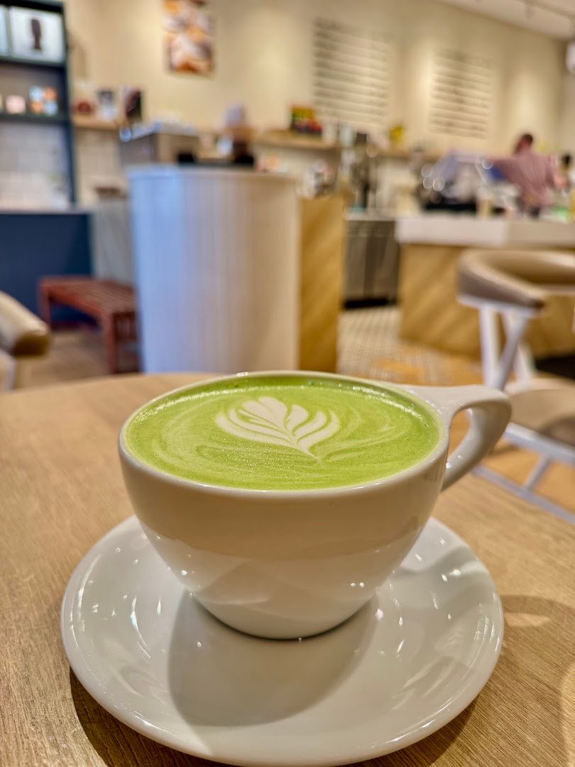 Coffee at Café Saint-Henri (Verdun), specialty coffee shop in Montreal