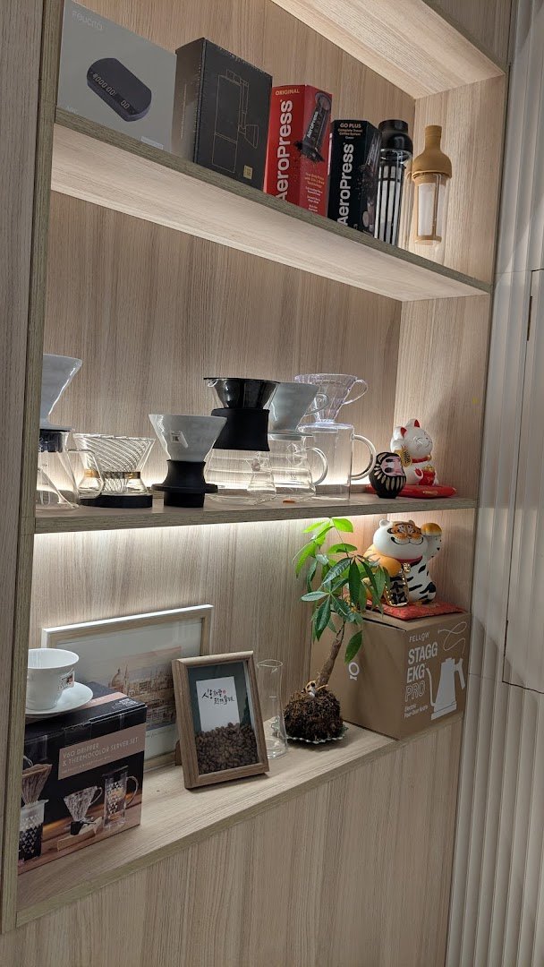 Maison coffee specialty coffee shop in Barcelona - photo 8