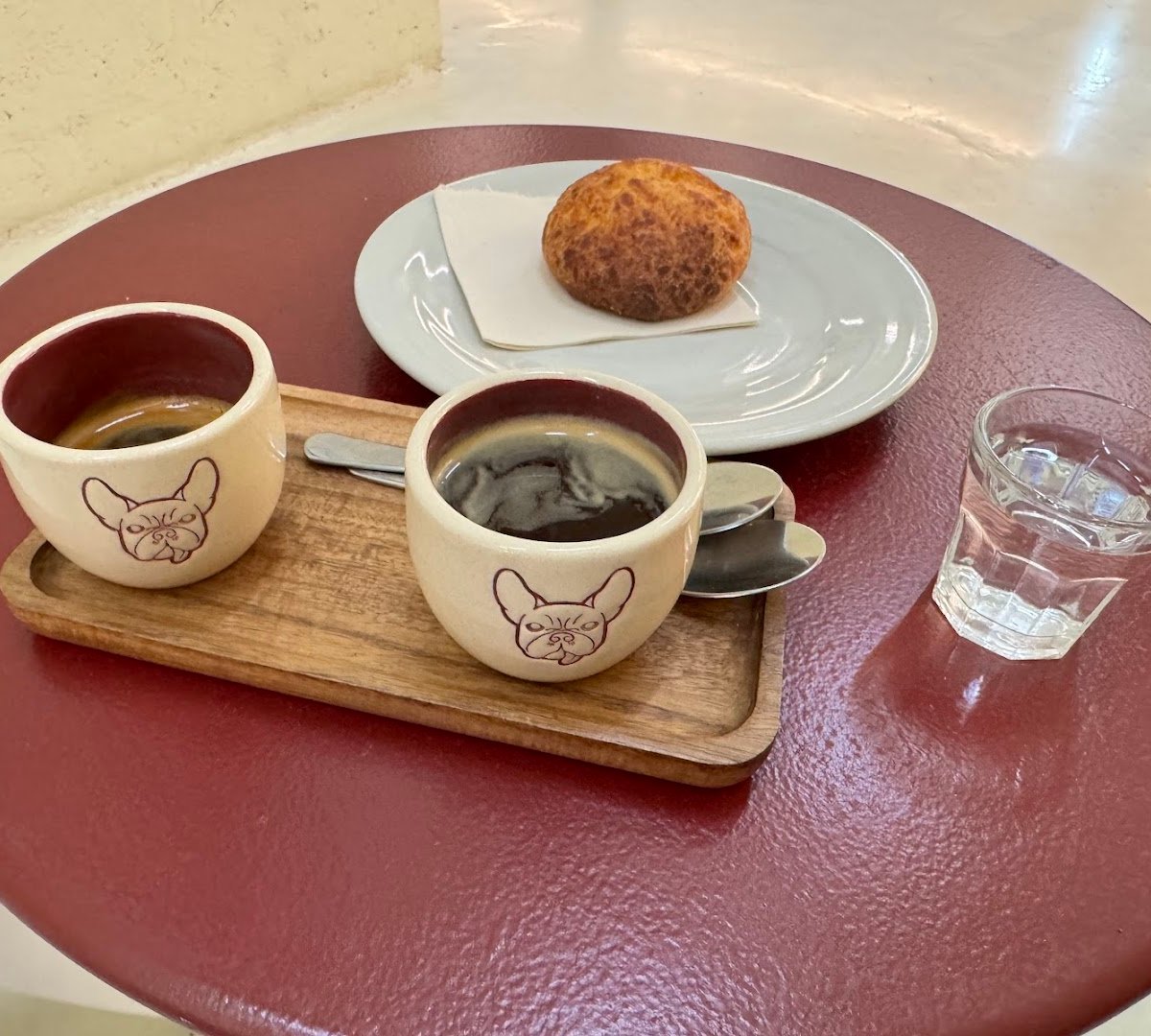 Charlie Coffee Company specialty coffee shop in Barcelona - photo 14