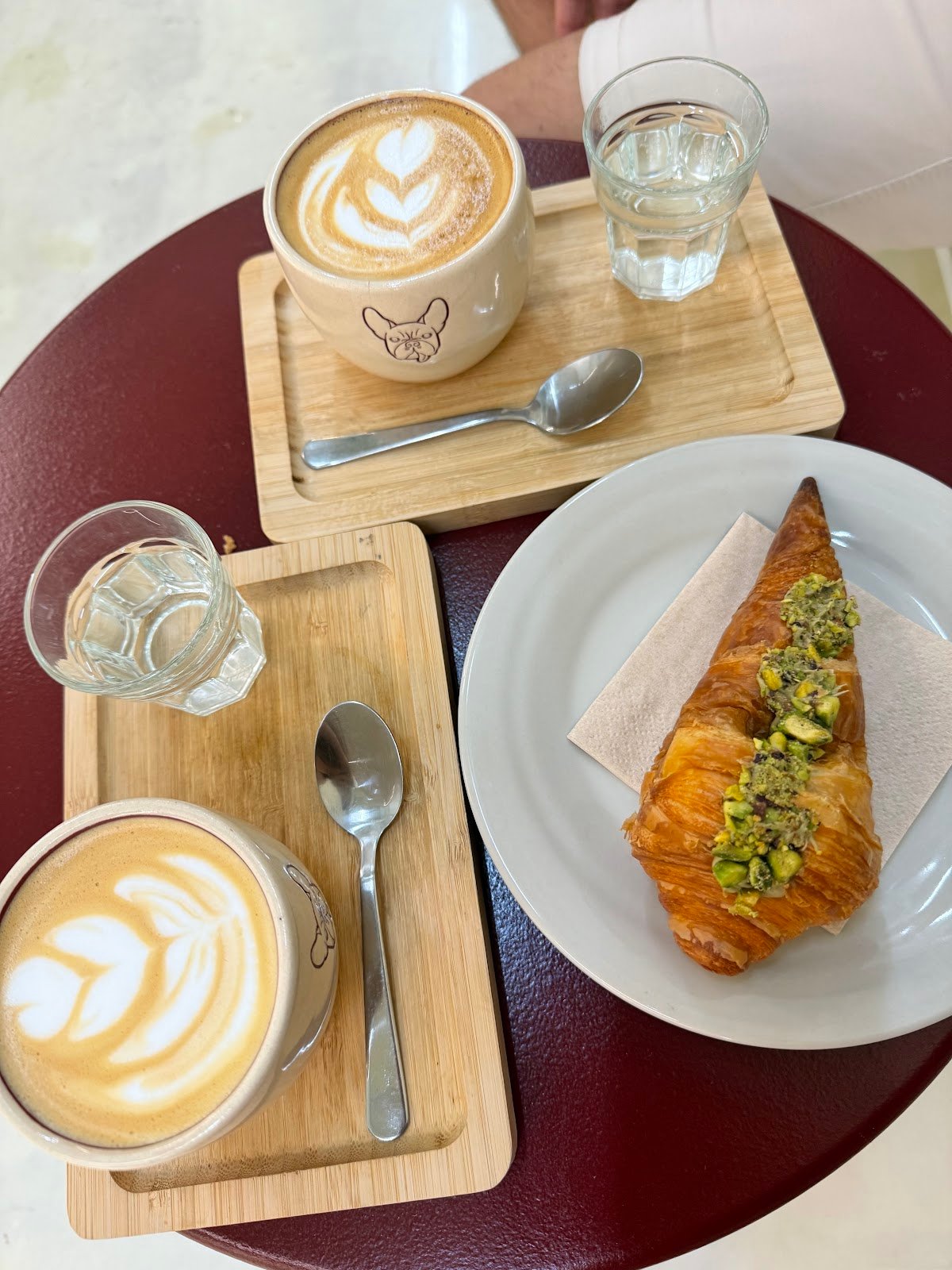 Charlie Coffee Company specialty coffee shop in Barcelona - photo 6