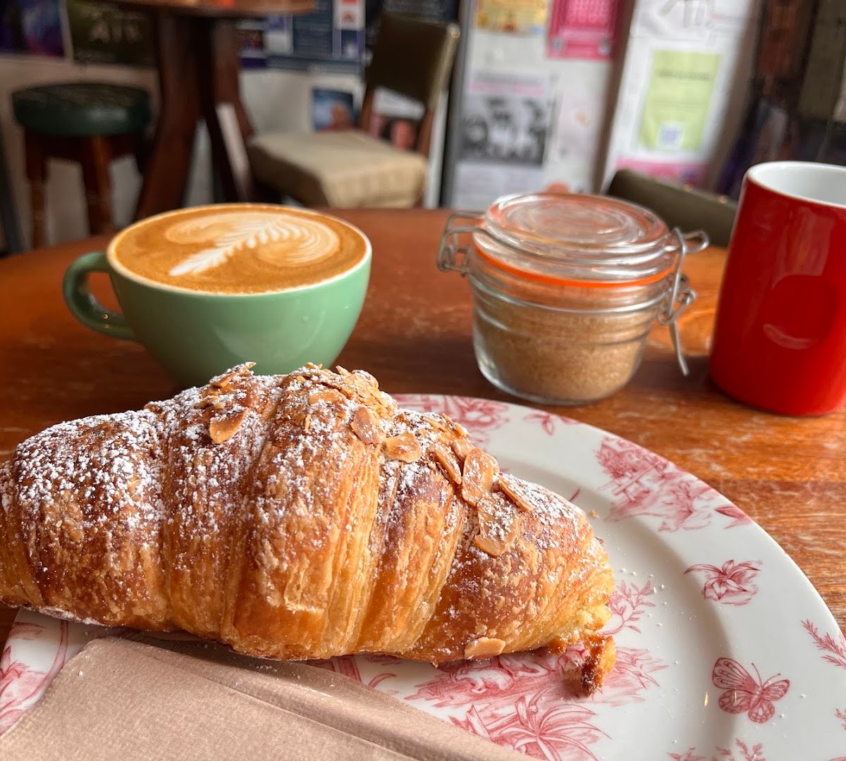 Coffee at Artisan Roast Broughton street, specialty coffee shop in Edinburgh